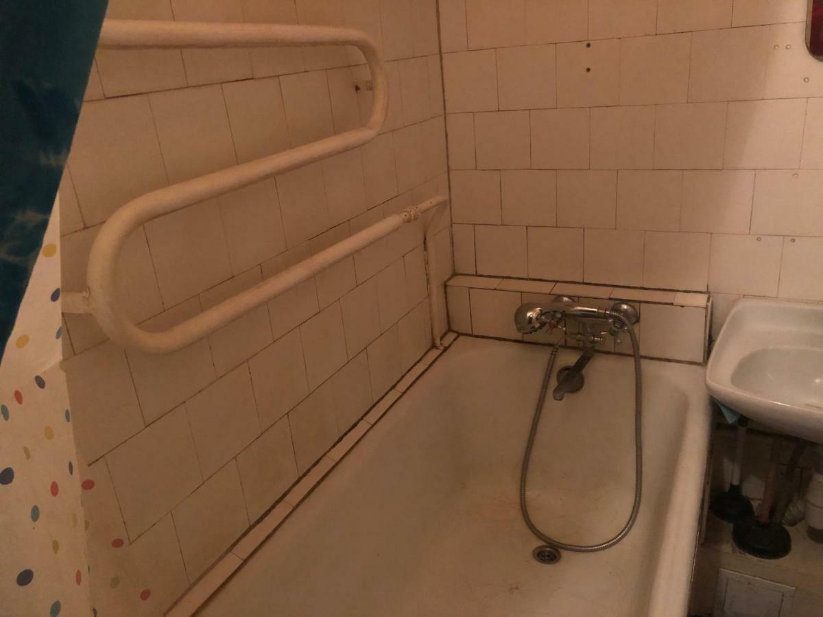 Hikkaduwa Hostel Kiev Eksteriør billede
